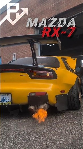 LEGENDARY Mazda RX-7 😎