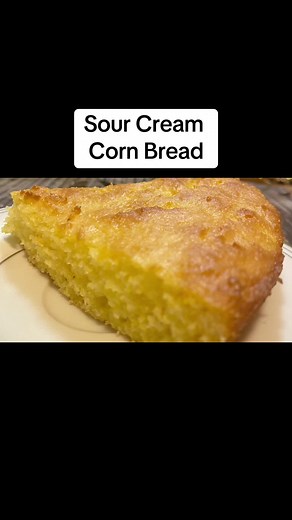 Easy Sour Cream Cornbread Recipe