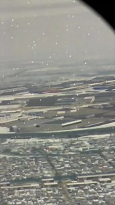 43K views · 464 reactions | The Canarsie Approach (RNP-AR) into JFK Runway 13L — flown by Qantas pilots in the A350 simulator, this time under heavy snow. ❄️✈️ #samchui #Qantas #A350 #flightsim #flightsimulator #canarsieapproach #jfkairport #NewYork #Snow #avgeek #flying | Sam Chui | Facebook