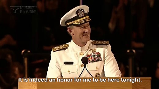 Admiral McRaven: "If you can't do the little things right, you'll never do the big things right""Basic SEAL training is six months of long, torturous runs in the soft sand, midnight swims in the cold water off San Diego, days without sleep, and always being cold, wet, and miserable.It is six months of being constantly harassed by professionally trained warriors who seek to find the weak of mind and body and eliminate them. But the training also seeks to find those who can lead in an environment 