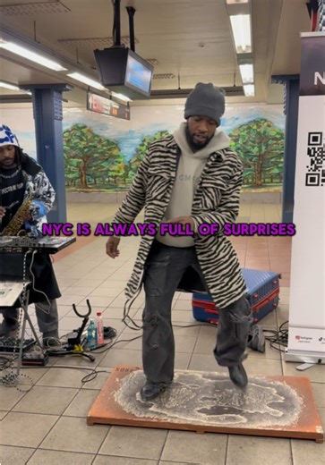 The subway is not just transportation, it’s a stage. A reminder that New York is always full of surprises and creativity, everywhere, all the time. Come experience New York with MAD Tours & Events. Tap dancer : @JABOWEN | art • move • mindset Saxophonist and DJ : @Munir Griffin