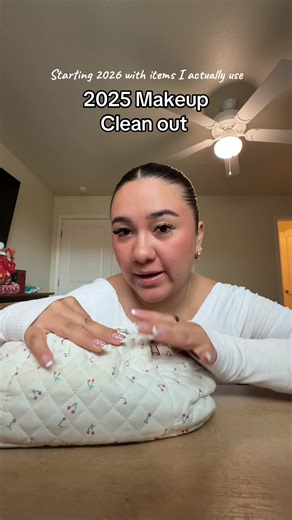 Makeup Clean Out: Refresh Your Cosmetic Collection