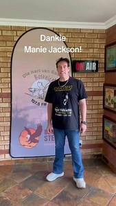 Dankie Manie Jackson Blad! Ons gesels altyd lekker met hom en sy vrou Christel! Melissa Conradie Agency Ons herhaal weer vanaand Manie Jackson Sanger se onderhoud om 22:00. | Bosveld Stereo - 107.5 FM