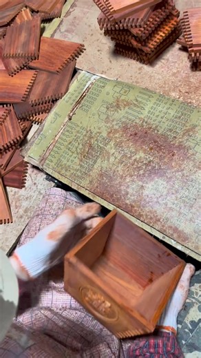 2.1K views | #woodworking #bucket #plywood | Muskan Kumari | Facebook