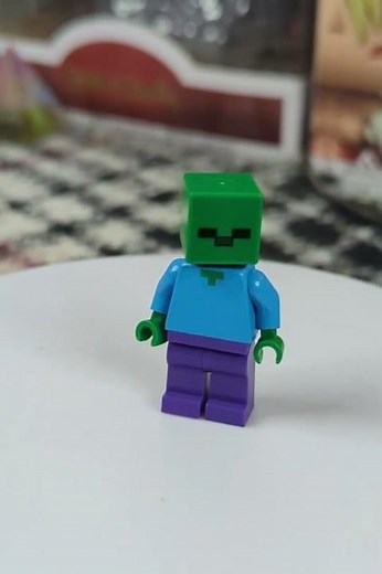 LEGO Minecraft The Swamp Adventure 21240 ,