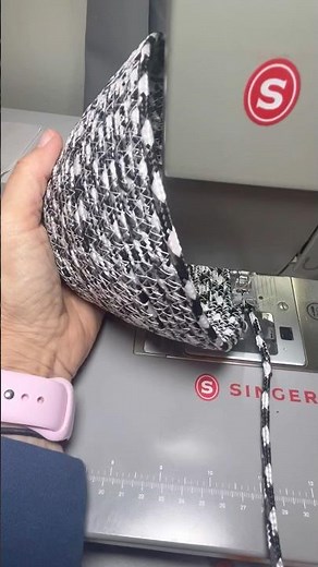 $1 Rope Bowl?! Sewing Magic on My Singer Heavy Duty 🧵 💫