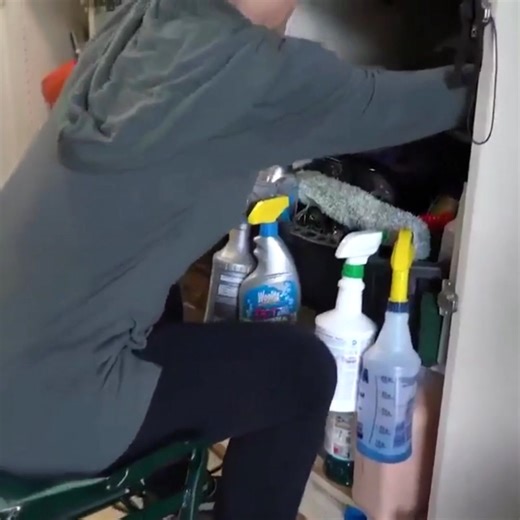 6.1K views · 40 reactions | Garden Kneeler Thicken Seat Padded Shop now => https://bit.ly/43ktr6m Free Shipping Today Only! | Bestsell Garden | Facebook