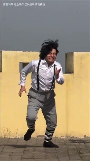 Master Long Recreates Iconic Film Character in Martial Arts Masterclass