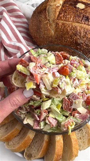 ❤️ Italian Hoagie Dip ❤️ This hoagie dip recipe has all of the best flavors of an Italian sub. Deli meat, cheese, and a simple dressing, this hearty dip always goes fast with family and friends. GET THE RECIPE: - Comment “RECIPE” and the link to the recipe will be sent to your DM’s. - OR tap the link in my bio Follow me @foodlovinfamily to be sure you are getting my DM’s 💟 https://www.foodlovinfamily.com/hoagie-dip/ #hoagiedip #italianhoagiedip #italiandip #hoagie #subsandwich #choppedsalad #ea