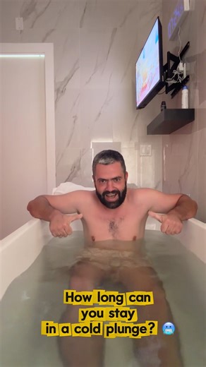 Cold Plunge Challenge 🥶 How long can you last?