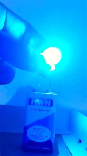 how to connect LED with a battery