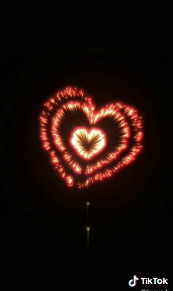 Mesmerizing Animated Hearts Displaying Love and Emotion