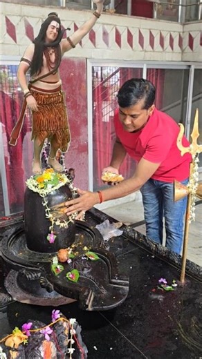 Shiv guru ke charcha bina 🙏 shivcharcha geet #shivcharcha #avinash #bhojpuri #bhaktibhajan #reels