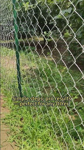 Quick guide to install a #chainlinkfence! 🚧 #fenceinstallation #fenceguide #diyfence #shorts #fence