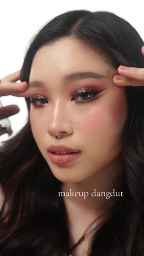 Stunning Dangdut-Inspired Makeup Tutorial