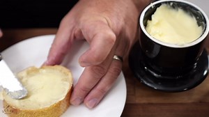 Zulay Kitchen Porcelain Butter Crock With Lid & Knife - Authentic French Butter Dish For Fresh & Spreadable Butter - Turqoise