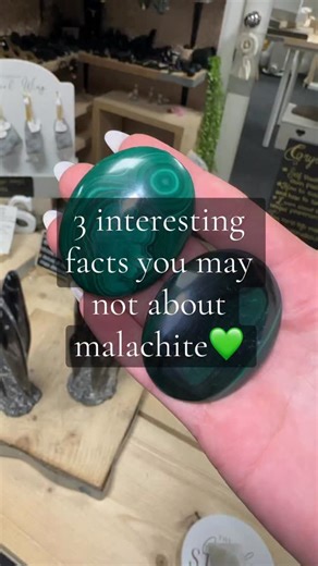 Malachite is known as a powerful stone of transformation ✨ believed to absorb negative energy, reveal hidden emotional patterns, and encourage courageous personal growth—making every swirl a reminder that change begins within. 💚 To claim anything, drop us a message on WhatsApp 07369284767 we post worldwide🥰 #Malachite #CrystalWisdom #StoneOfTransformation #SpiritualHealing #EnergyProtection | Crystal Studio Uk