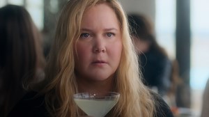 What to expect when you’re expecting… your best friend’s support but they’re clearly still working through some things. Amy Schumer stars in Kinda Pregnant, premiering 5 February. #NextOnNetflix | Netflix