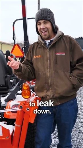 Why you should NEVER park equipment with the bucket up