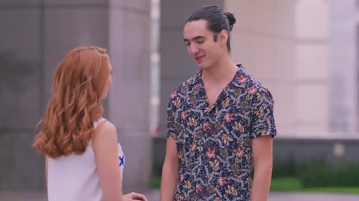 579K views · 10K reactions | El amor siempre está lleno de risas y ternura  Descubre más de la gran historia de #VencerElPasado a las 8:30 p. m. MEX, de lunes a viernes #ConLasEstrellas y #ConLaFrenteEnAlto | Novelas Las Estrellas | Facebook