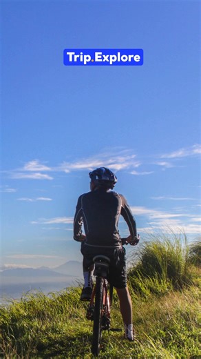 🚴 Two wheels. Endless views. Perfect for a leisurely family day, or to take in the scenes at your own pace. Where would you start pedaling? 👀 Check our comments for your next trip inspiration! #TripExplore #TripCom #CyclingTrails #ActiveTravel #BucketListAdventures #ScenicRoutes #TravelInspiration | Trip.Explore