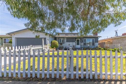 40 St Brendan Way, Salinas, CA 93906 - MLS ML82043188 - Coldwell Banker