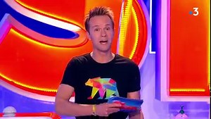 Slam passe en mode vacances ! ☀️🍹 A partir de ce soir, on vous fait revivre les plus beaux matchs et moments que nous avons eu tous ensemble dans Slam... et ceux jusqu'au 13 août ! 😍 RDV à 17h sur France 3 📺 #SLAMLEJEU #SLAMF3 #JEUXFTV | Slam l'émission (officiel)