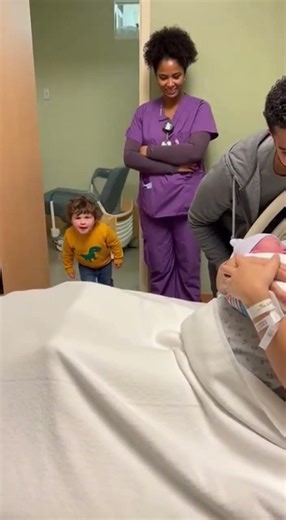 Toddler Declares “Baby Limit Reached!” i 😂👶 #NewBabyShock #funyshorts #viralshort