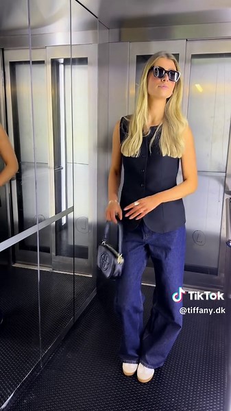 Nyt Skall Studio drop✨💁🏼‍♀️ #fashioninspo#skallstudio#fyp#denmark#fashiontiktok#capcut#outfitideas#scandinavianstyle