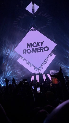 AMSTERDAM ❌❌❌ played the ultimate classic X progressive set 🔥 #electronicmusic #dldk #amsterdam #progressivehouse #2026 📷@Quincy | Creativestudioqb