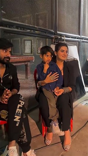 #raushanrohi​ #viralvideo​#trendingshorts​ #hitsongs​ #viral​#raushan_rohi_bhojpuri_song​#maghi​