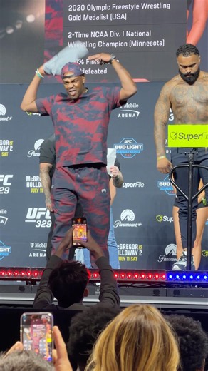 🦴🇺🇸 Coach Jon Jones Shows Up To Support Gable Steveson At UFC 329 Ceremonial Weigh Ins