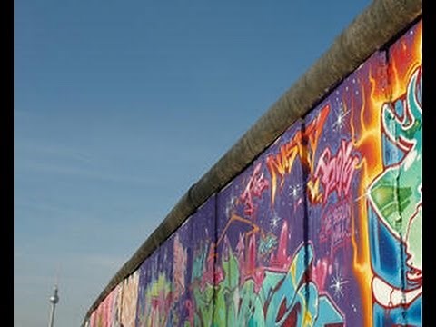 Lou Reed - Berlin (lyrics on clip)