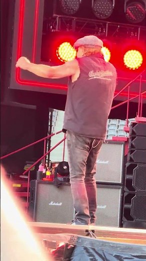 🎤 AC/DC’s 2025 Tour—Still Got the Power or Just Going Through the Motions? #ACDC #ac/dc