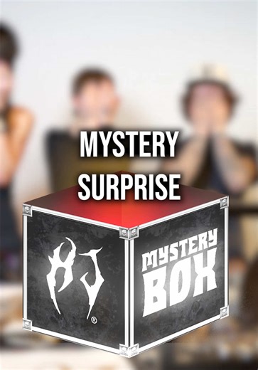 QUESTION: We challenged 4 supporters to make the hardest fit… Who do you think should win??? 🤔🏆💍 Vote wisely because we’re letting YOU pick the winner 🫣 In 2026 we want to incorporate our community more and do fun challenges like this!!! We’ve never done something like this before but… Imagine a weekly series, and we call it HJTV type shi and there’s new challenges every week 👀 But before I get carried away, you gotta let us know… Who won this fit challenge⁉️