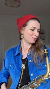 slap sax 🎷 There plenty of methods to learn it. Important is to try out what works best. I love this technique. Using it mostly with drums. . . . #music #jazz #sax #saxophoneday #saxophone #saxophonist #ontour #peacewithmusic #inspiration #artist #femaleartist #womeninjazz #musicagainstwar #love #saxophonetips #saxplayer #saxo #instagood #saxinstrumental #musician | Nicole Johänntgen