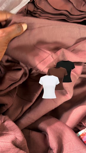 Switch to Cotton for Basic Tops: A Fashion Upgrade