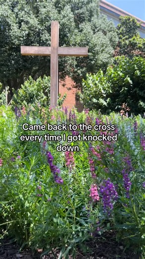 Reema Angelique on Instagram: "I was sitting there for a while trying to find an aesthetic picture from every month this year, but I didn’t have one. I also didn’t have a bunch of school accomplishments other than finishing up the last year of classes for my doctoral program. Primarily I focused on the things that were always much harder for me. The ordinary things, like sleeping, resting, taking care of my diabetes, eating better, limiting caffeine, growing even closer to my husband, realizing 