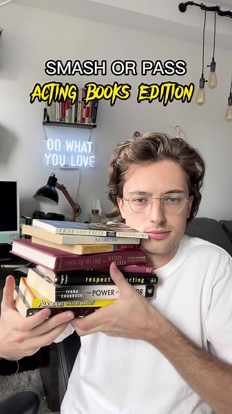 Reviewing the Best Acting Books for Aspiring Actors on BookTok