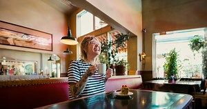 Cup Cafe - Hotel Congress