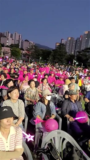 송가인 출연 전 1부공연중 2026년9월20일 오후6시50분광주교대 한마음대축제