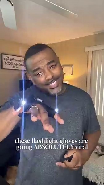 Hands-Free LED Flashlight Waterproof Gloves