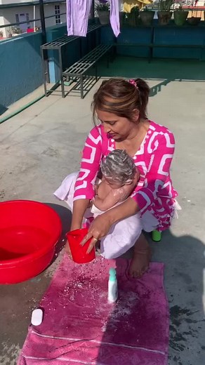 Gentle Baby Bathing Routine with Natural Products