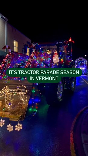 ✨Did you know tractor parades are a popular event here in Vermont?✨ Each year, several towns across Vermont host their own version of a tractor parade--festive farm equipment has a way of bringing communities together🎄 Tell us, what special traditions does your town host this time of year? 🌟 Video credit: @vermontforreal | The Vermont Country Store