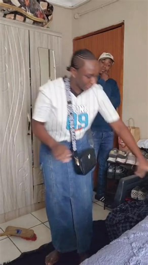 9.1K views · 125 reactions | I wonder where she was going 樂 can someone tell me what I should do now? #viralreels #couplegoals #trendingnow | Akita Junior | Facebook