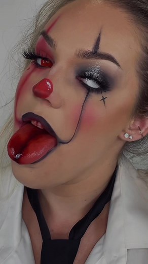 Creepy Cool Clown Makeup Tutorial | Carnival of Curiosity Collection