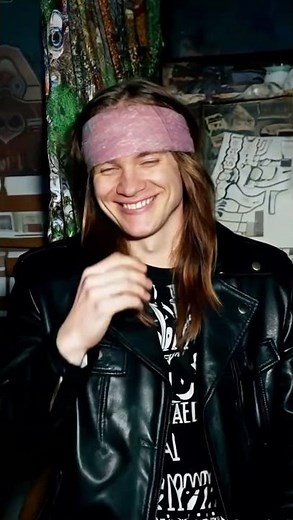 Lost 1987 Axl Rose Interview – Swearing Like Crazy! 😤 #gunsnroses #axlrose