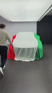 1.8M views · 242K reactions | Italy cooked this Purosangue ❤️‍ #ferrari #suv #purosangue | Justinscarblog | Facebook