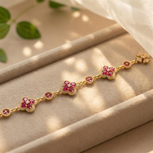 Ruby Clover Beaded Bracelet DIY Kit – 18k Gold Plated Findings, Craft Project (kit-m380) - Etsy