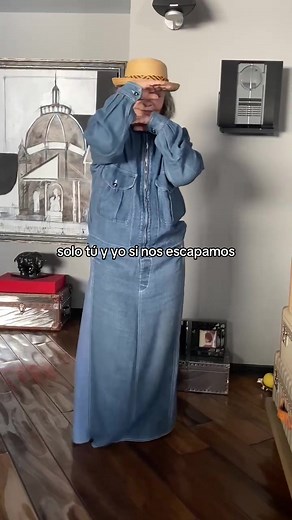 Dime tú... 🎶 - Love and Music Video